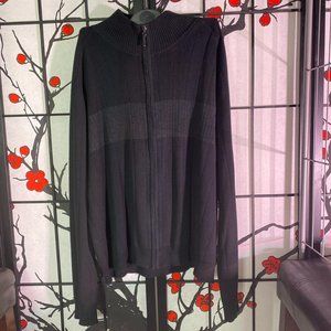 NYC Basic black and grey sweater